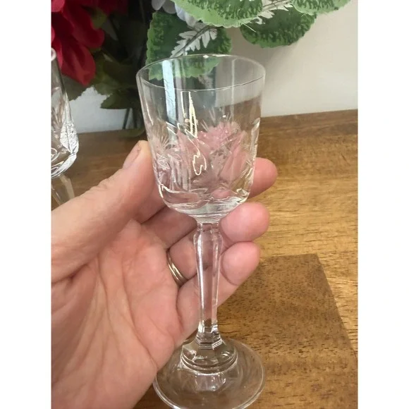 Vintage Bohemia Crystal Pinwheel Cut Cordial Glasses Etched Stemware Pair - Picture 7 of 8